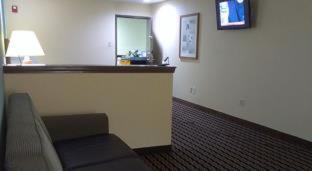 Expo Inn Тълса Стая снимка